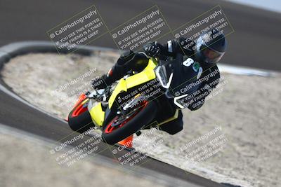 media/Nov-01-2025-TrackDaz (Sat) [[2b4d5192bc]]/C Group/1240pm (Turn 2 Outside)/